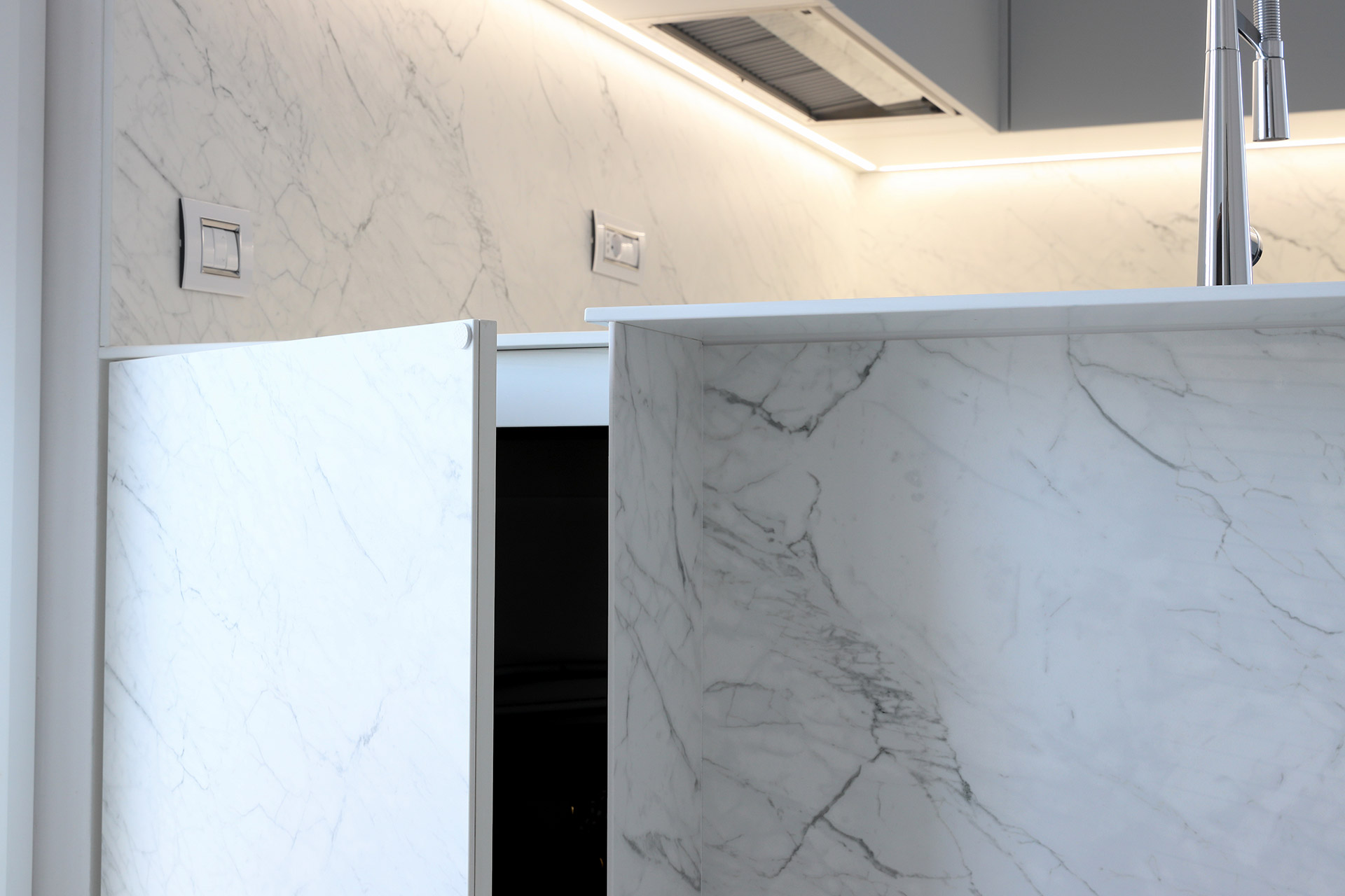 Cucina Vanity